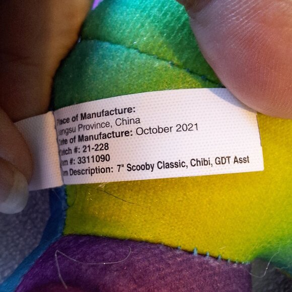 Toy Factory Scooby Doo 9” Rainbow Tie Dye Colorful Stuffed Plush Dog Toy Factory - Picture 12 of 13